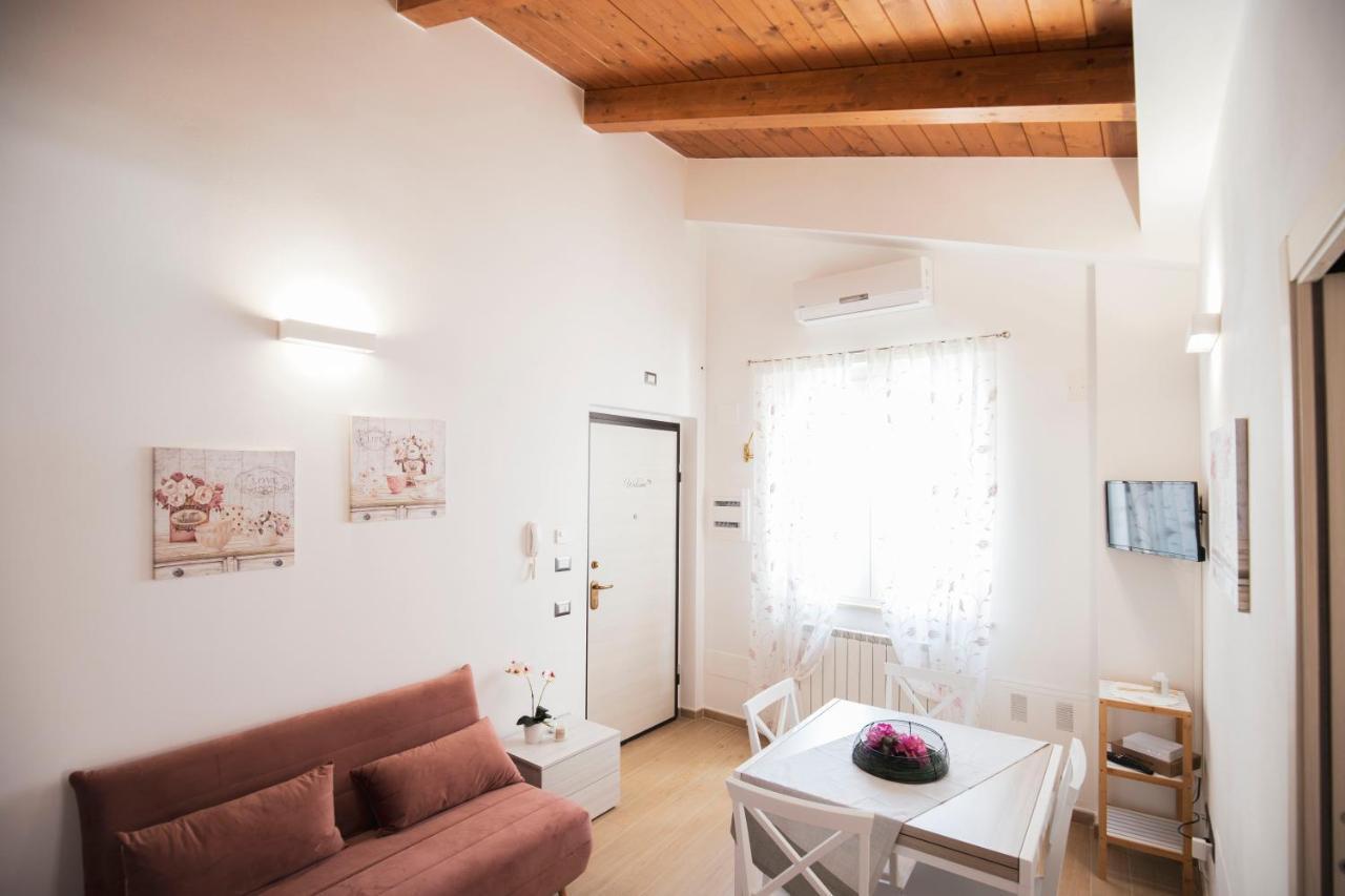 Appartamento Viale Patrono D'Italia Assis Exterior foto
